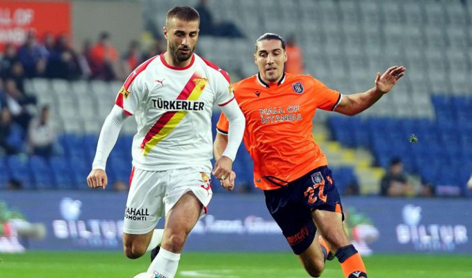 Medipol Başakşehir Göztepe'yi altın golle vurdu: 2-1