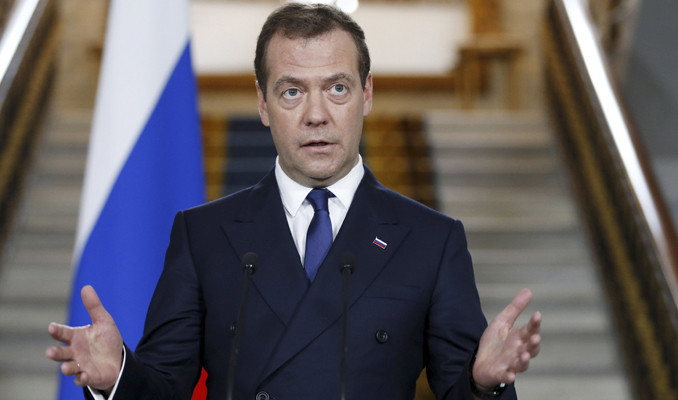 Medvedev: TürkAkım’ın 2020’ye doğru tamamlanmasını umuyoruz