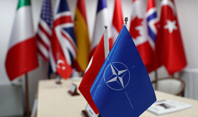 Fransa'da 59 vekil Türkiye'nin NATO üyeliğinin askıya alınmasını istedi