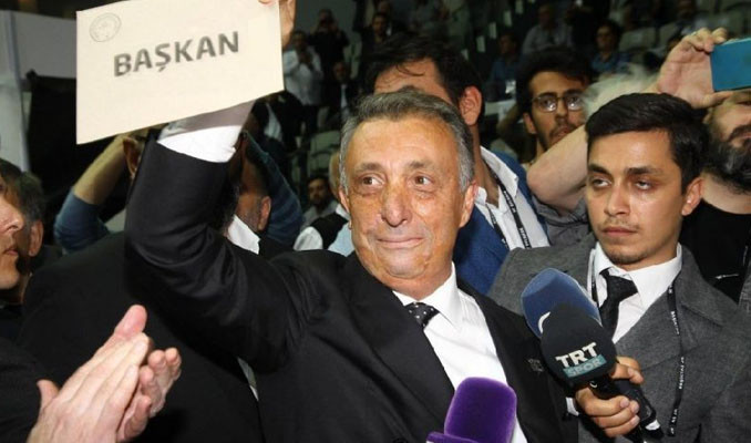 Beşiktaş'ın 34. başkanı Ahmet Nur Çebi oldu