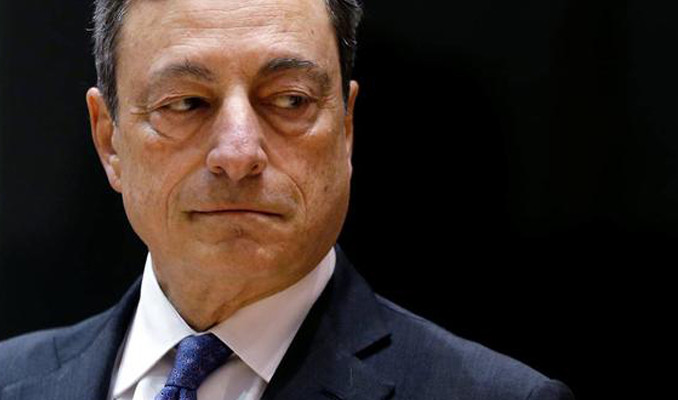 Draghi ECB'de tartışmalara yol açtı