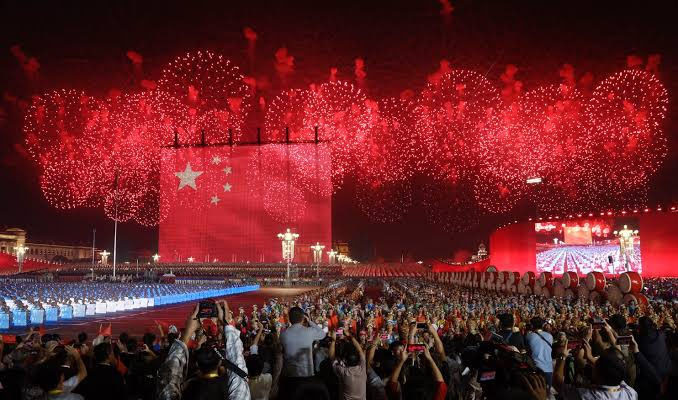 Çinliler 'Ulusal Gün' tatilinde 212.6 milyar dolar harcadı