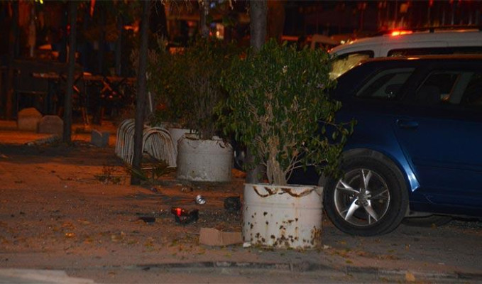 Adana'da eğlence mekanlarının bulunduğu caddede patlama