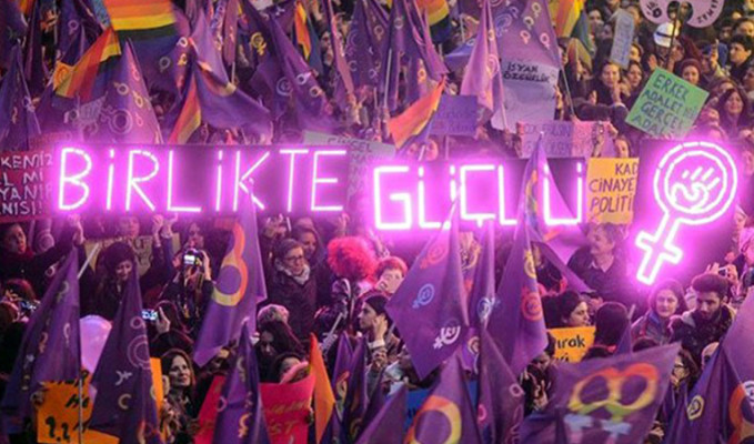 Beyoğlu Kaymakamlığı kadınların 25 Kasım yürüyüşünü yasakladı