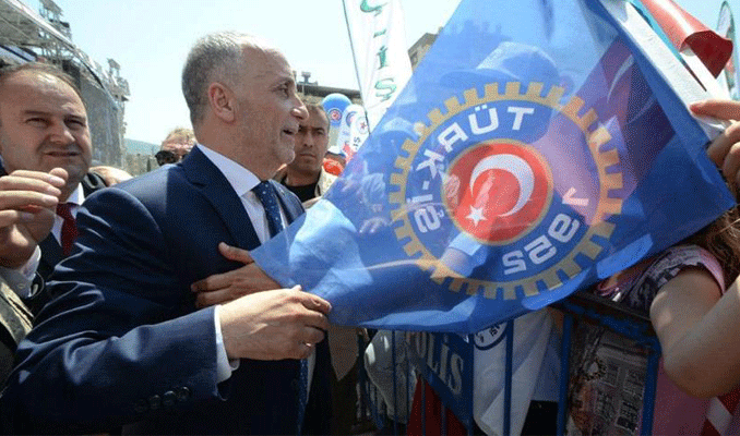Türk-İş Genel Kurulu'na siyasileri davet etmedi