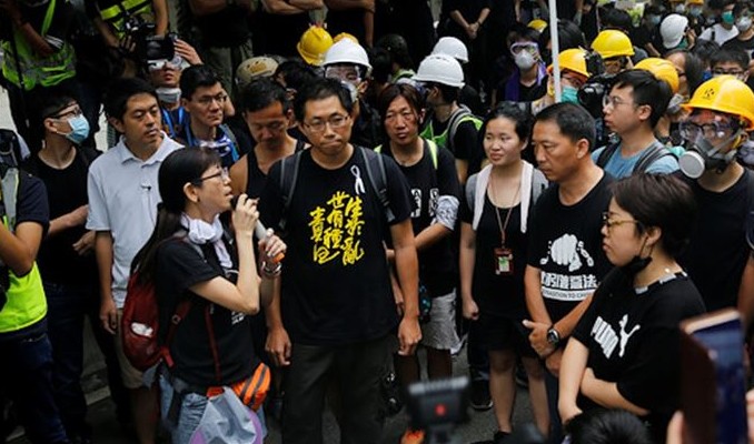 Gösteriler 5 milyar doları Hong Kong'dan kaçırdı