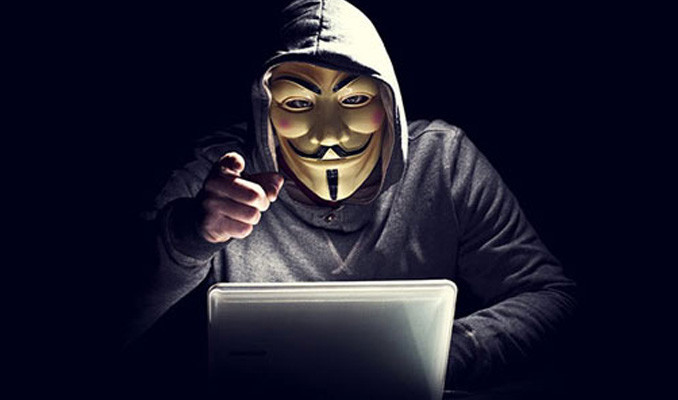 ABD'de hüküm giyen hacker Çin'de eğitim veriyor
