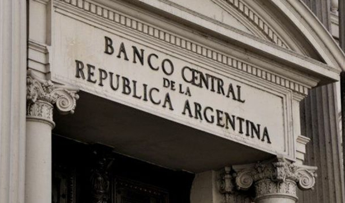 Arjantin Merkez Bankası gösterge faizini indirdi