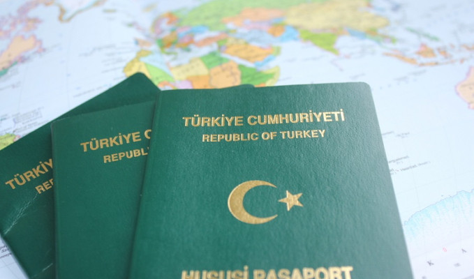 Yeşil pasaport sahipleri dikkat!