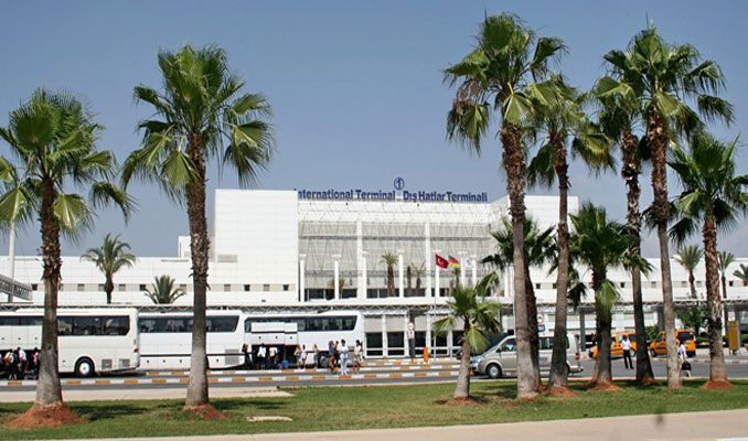 Antalya Havalimanı 18 milyon yolcu bekliyor