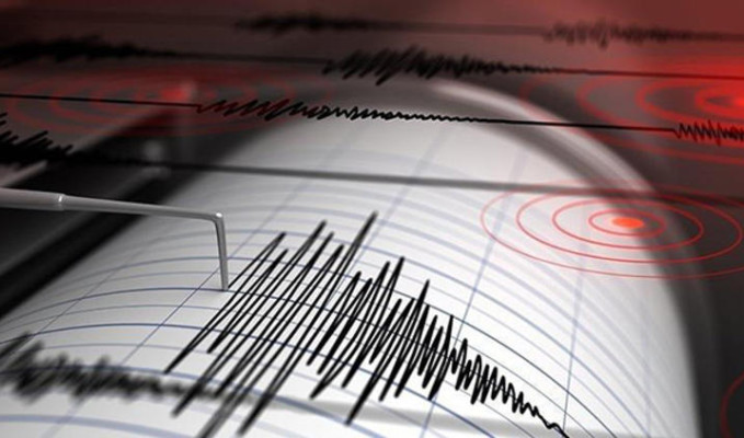 Akdeniz'de 4 büyüklüğünde deprem