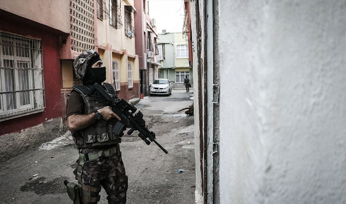İstanbul merkezli 4 ilde terör operasyonu: 11 gözaltı