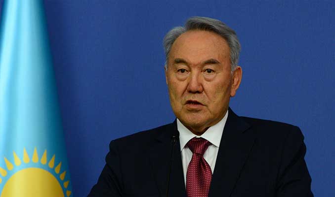 Kazakistan Cumhurbaşkanı Nazarbayev görevini bıraktı