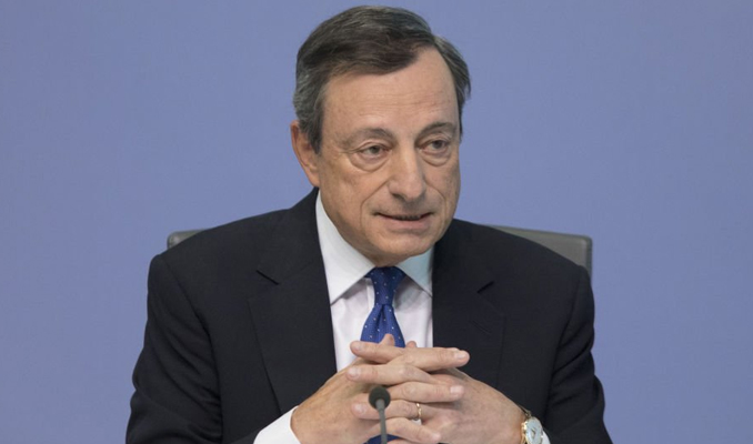 Draghi: ECB, eğer gerekirse faiz artırımı yeniden erteleyebilir