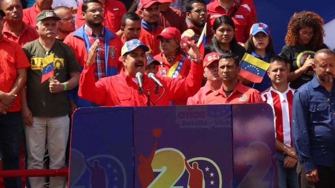 Maduro'dan çağrı: biz de sokakta olacağız