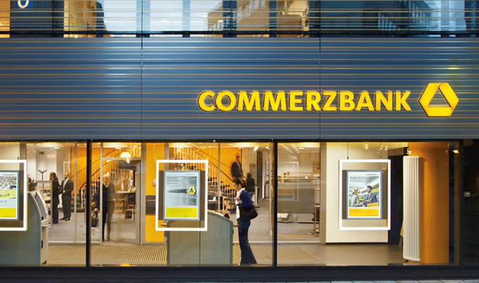 Commerzbank denetim kurulundaki sendika temsilcileri birleşmeye karşı