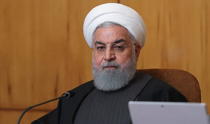 Ruhani'den ABD'ye sert mesaj