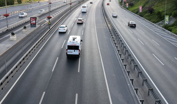 İstanbul'da tüm yollar trafiğe açıldı