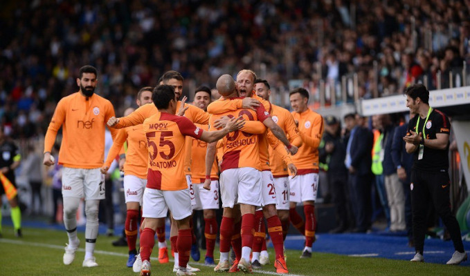 Galatasaray'dan Rize deplasmanında inanılmaz geri dönüş!