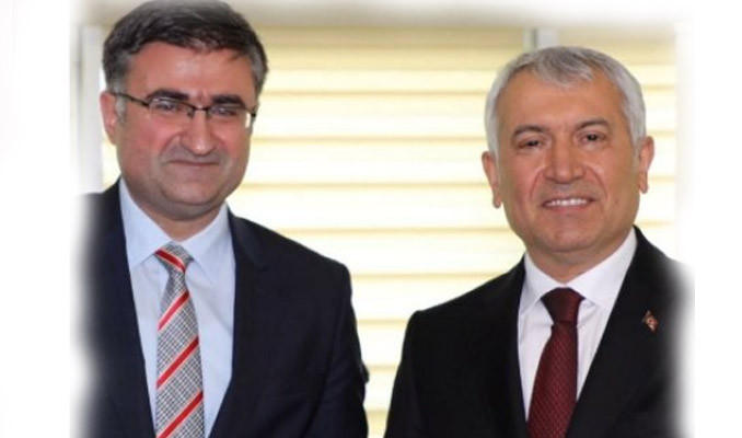 Türk Eximbank'ın dümenine Enis Gültekin geçti