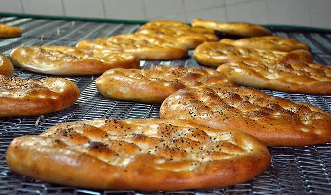 Halk Ekmek'te Ramazan pidesi 1 lira olacak 
