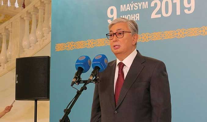 Kasım Cömert Tokayev Kazakistan'ın yeni cumhurbaşkanı