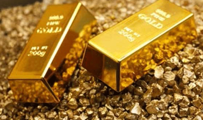 Altın ticaret gelişmeleriyle 1 yılın en sert düşüşünü kaydetti