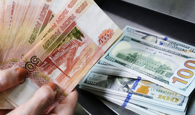 Rusya'da mevduat faizleri enflasyona fark attı