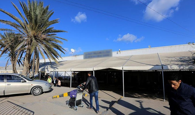 Libya'daki Mitiga Havalimanı'nda uçuşlar durdu