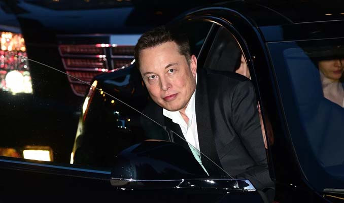 Elon Musk Mars'a nükleer bomba atılmasını savundu