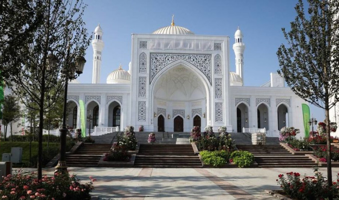 Çeçenistan'da Avrupa'nın en büyük camisi açıldı