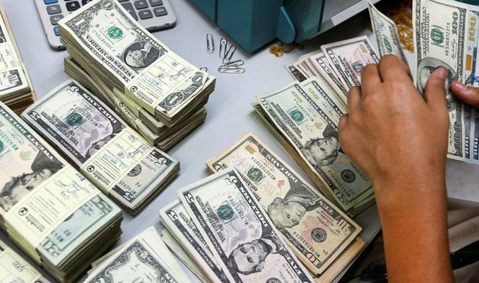 Arjantin MB, IMF ile anlaşmanın üzerinde dolar sattı