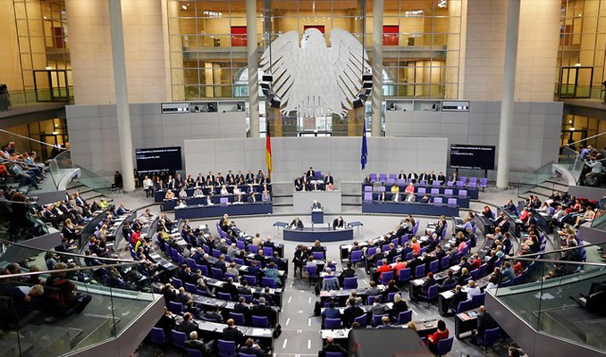 Almanya’da koalisyonu sarsacak eyalet seçimleri