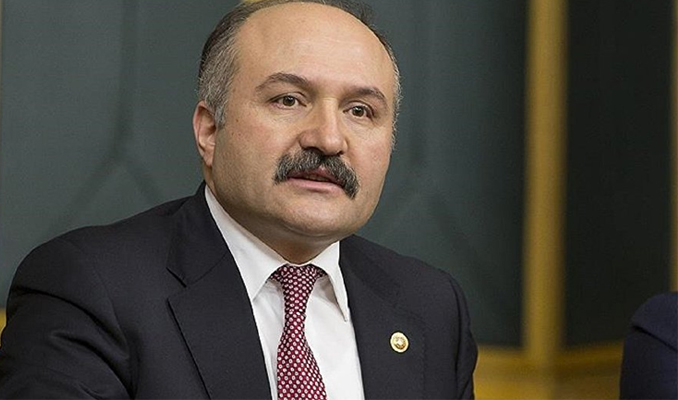 Babacan, Karadeniz'de yapılanma görevini eski MHP'li Usta'ya verdi
