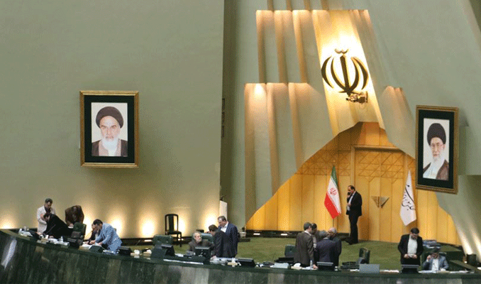 Zengene: İran ekonomisi savaş şartlarından daha zor durumda