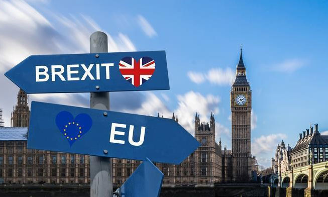 İngiltere Brexit anlaşmasının değiştirilmesi için Avrupa Birliği'ne başvurdu