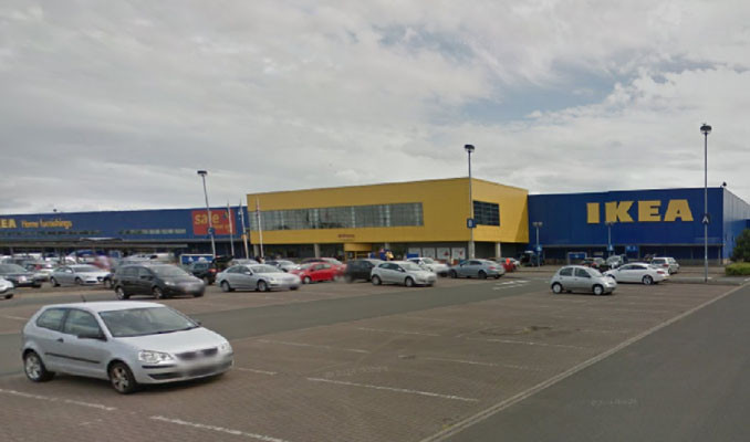 3 binden fazla gencin IKEA'da saklambaç oynama planına polis engeli