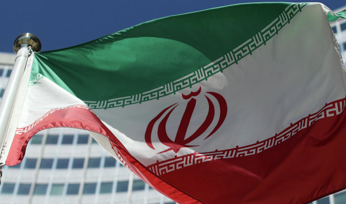 ABD'nin yaptırım kararı sonrası İran'dan ilk tepki
