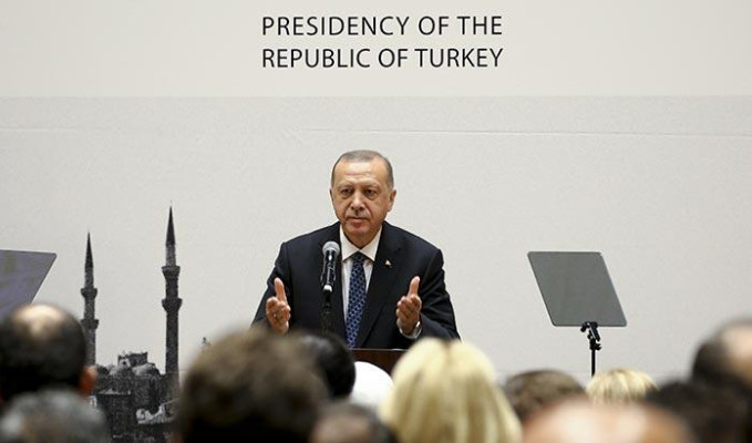 Cumhurbaşkanı Erdoğan Ara Güler Sergisi'ni açtı