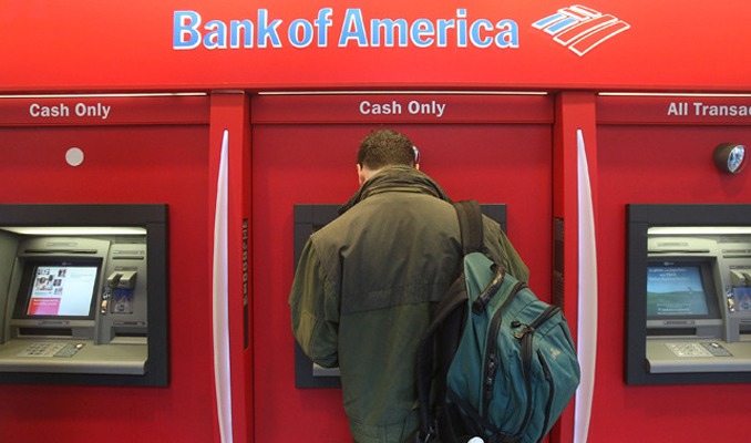 Amerikan tüketicisi bankaları besledi