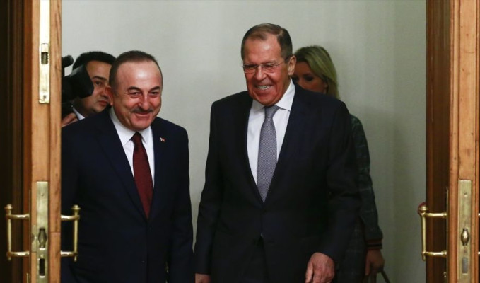 Lavrov ve Çavuşoğlu Suriye'deki çözüm sürecini görüştü