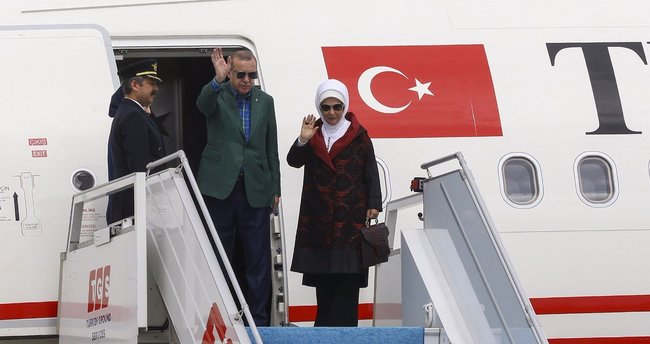 Cumhurbaşkanı Erdoğan Kuveyt ve Katar'a gitti