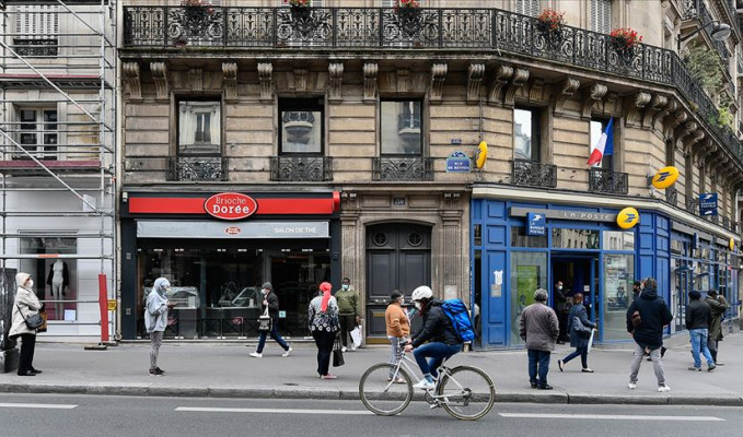 Fransa'da marketlerde alışveriş kısıtlaması 