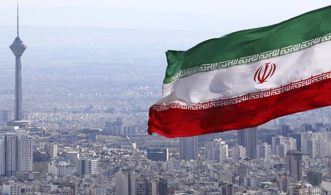 İran ekonomisi kilitlendi!