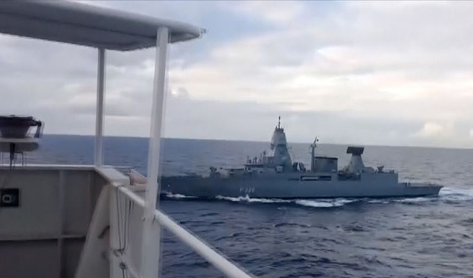 Almanya Savunma Bakanlığı: Türk gemisinde yasak malzeme bulunmadı