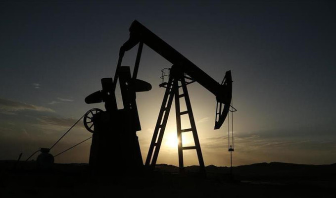 Brent petrolün varili 48.64 dolar