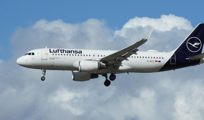 Lufthansa, 2 milyar euro zarar açıkladı