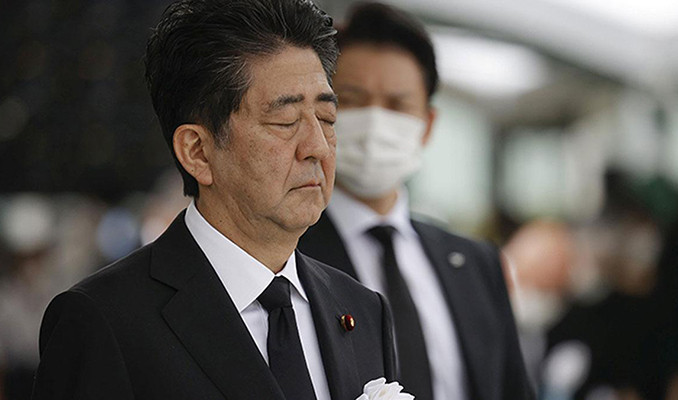 Eski Japonya Başbakanı sorguya alındı
