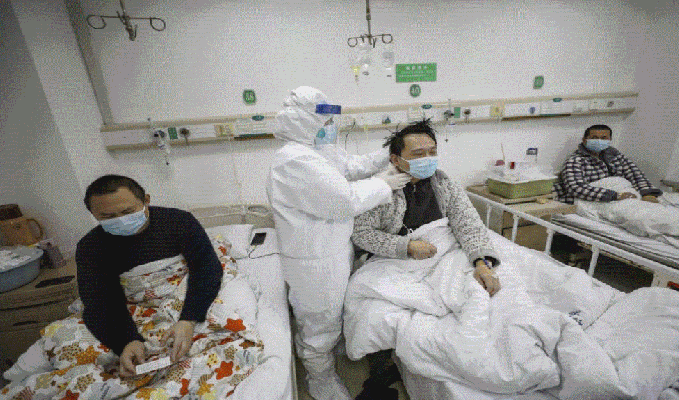Çin'de bin 700 sağlık çalışanı virüs kaptı