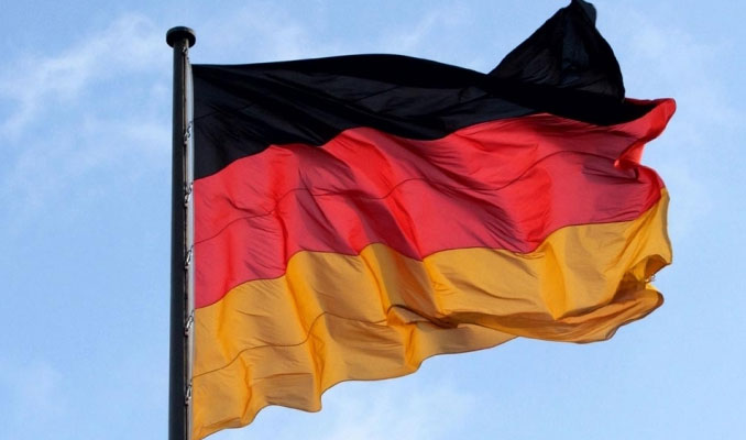 Almanya'da yatırımcı güveni düştü